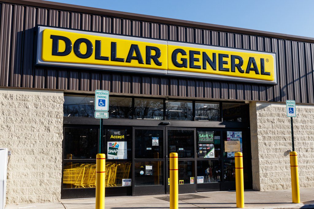 Dollar General facing closure of discount store due to repeated thefts after losing hundreds of thousands of dollars