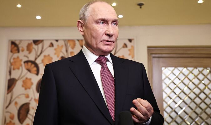 WW3 fears spike as Vladimir Putin ‘amps up conscription’