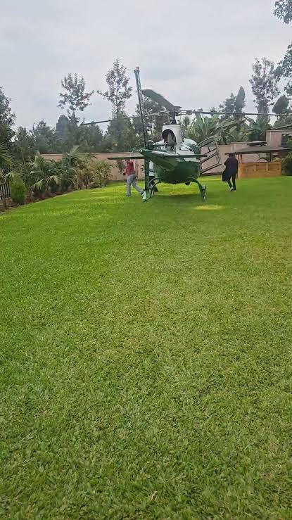 Chopper Carrying MP IChungw’ah Lands In Nakuru For Meeting Shortly After Senator Karanja Dumped UDA