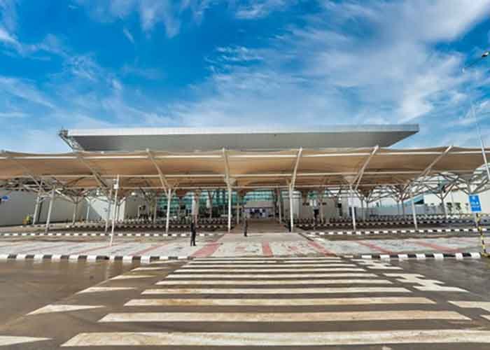 Delhi Airport Issues Travel Advisory Amid Protest-Related Security Measures, Urges Passengers to Allow Extra Time