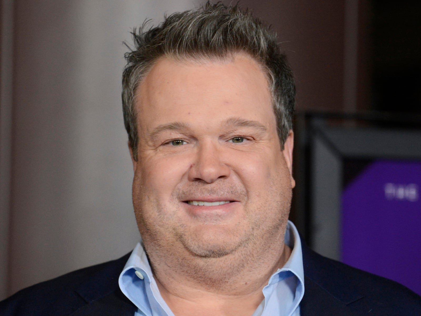 ‘Modern Family’ Star, 55, Appears Unrecognizable After Weight Loss