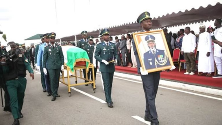 Côte d’Ivoire-AIP/ Le colonel-major Fofié Kouakou Martin sera inhumé le 10 octobre 2026 à Bohi