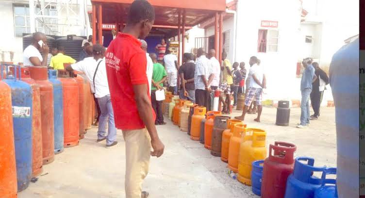 Cooking gas scarcity hits Maiduguri as outlets close