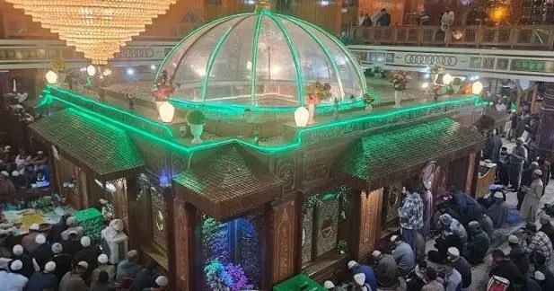 Thousands attend annual Urs of ‘Sheikh-ul-Aalam’ (RA) at Charar-i-Sharief