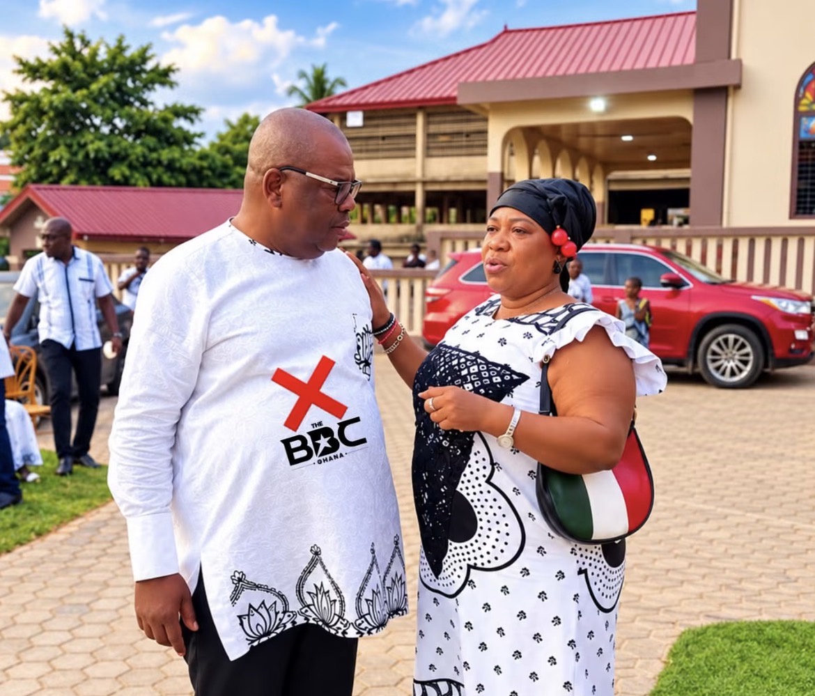 Ghanaians React As Photo Of Late Kwame Dzokoto And His Sister, Gladys Dzokoto Surfaces Online