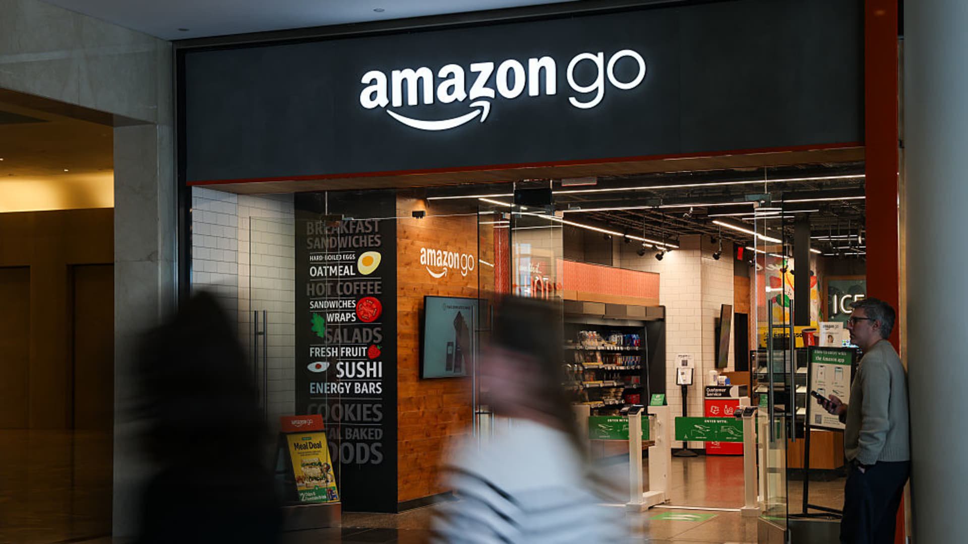 Amazon makes fresh job cuts, mainly in retail division