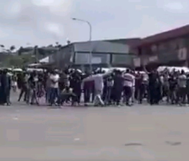 Tensions Rise In Korsten After Armed Foreign Nationals Allegedly Confront Community Members