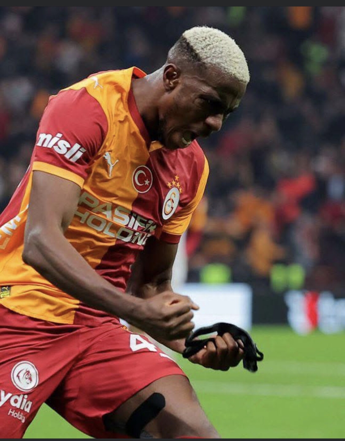 Super Eagles Star Victor Osimhen Names ‘The Best Team in the World’ as He Snubs Arsenal and Man City