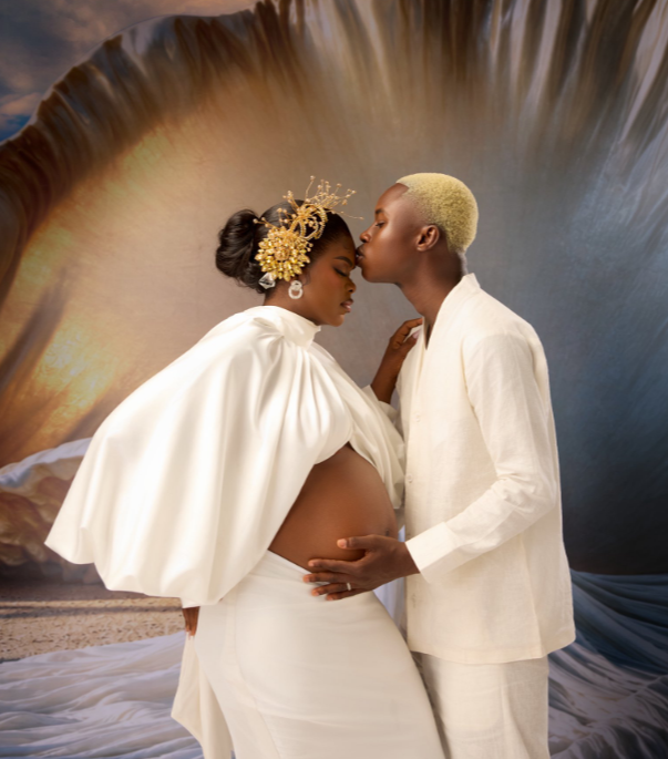Peller and Jarvis announce pregnancy with enchanting photos