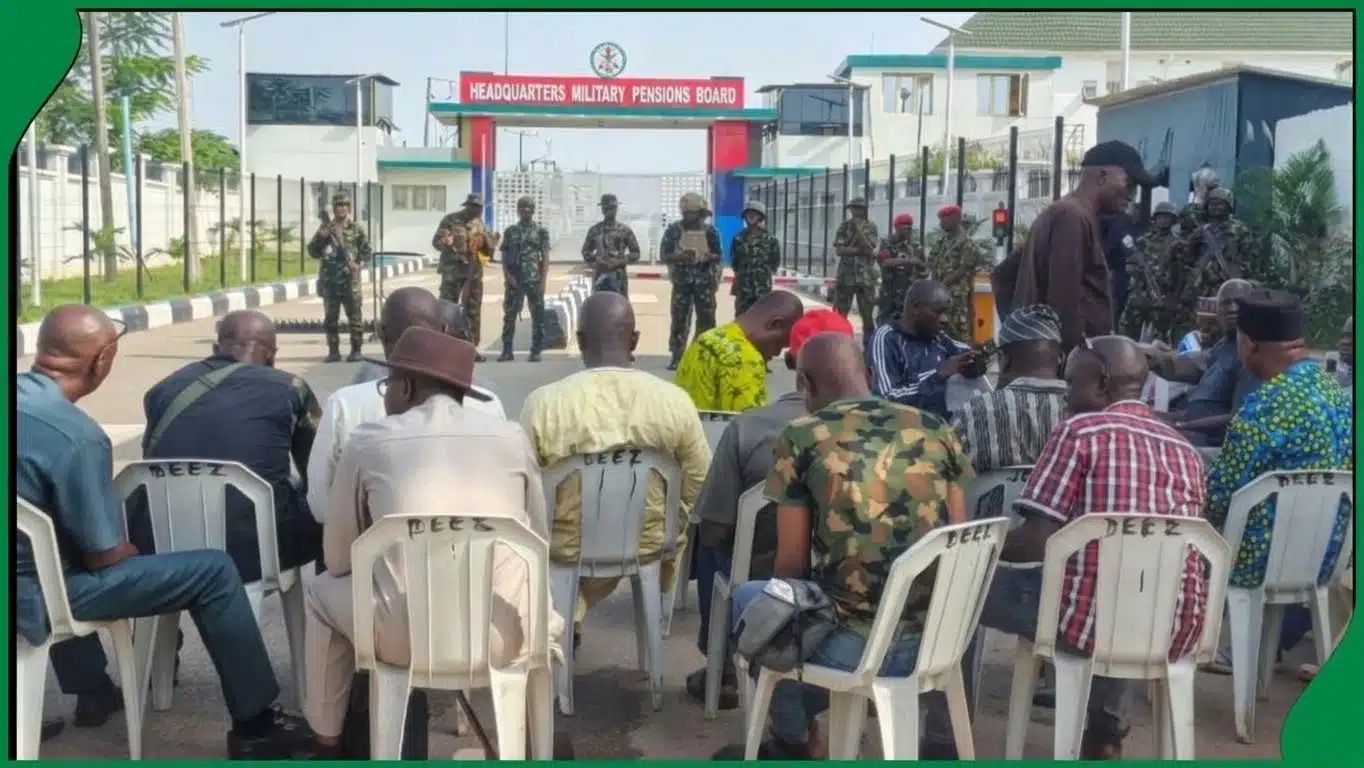 Military Retirees Block Pensions Board Entrance In Abuja