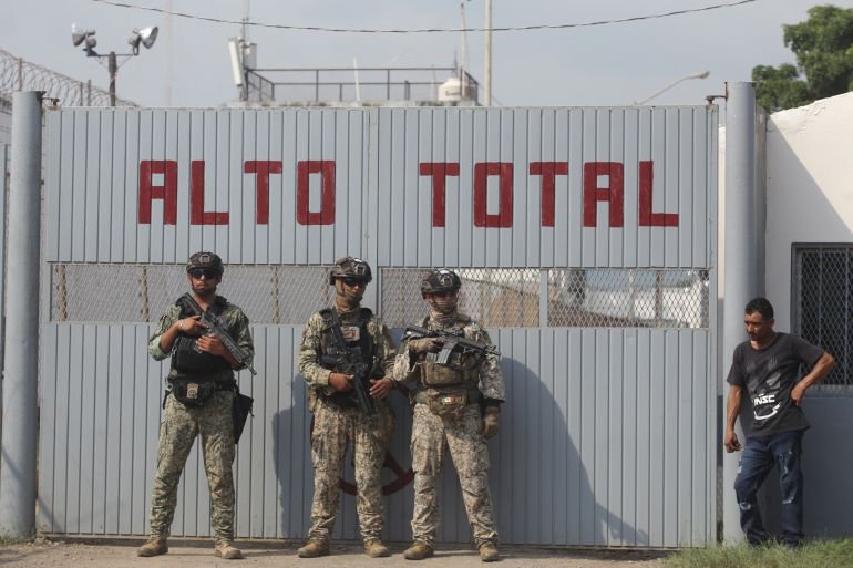 Mexico prison clash in strife-torn Sinaloa state leaves 10 dead