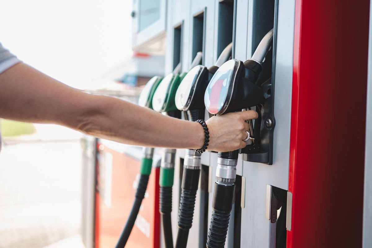 Inflation rises to 3.5% as diesel and petrol prices push up cost of living