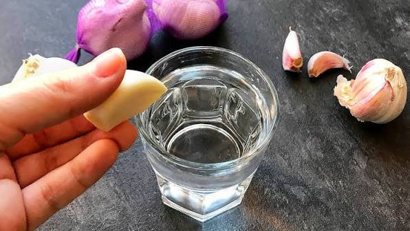 Drink Warm Garlic Water Every night Before Going To Bed And This Will Happen To You