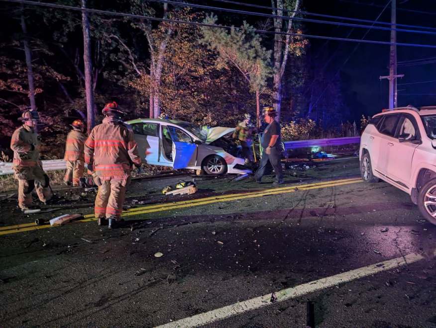 Two injured in head-on Route 202 crash in Holyoke