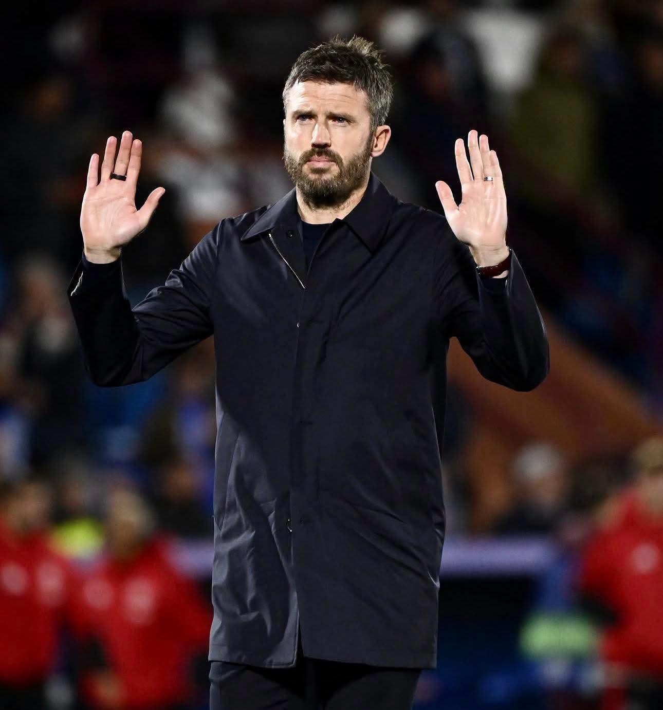 Michael Carrick Furious After Man United’s 4-1 Humiliation by Como as He Snubs Players