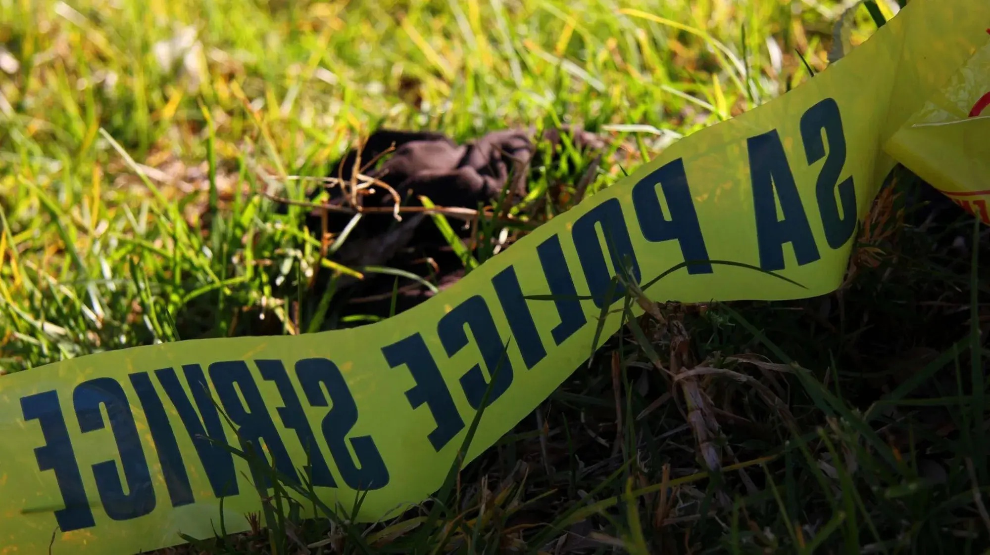 Woman dies after alleged push outside Barkly West tavern – man arrested