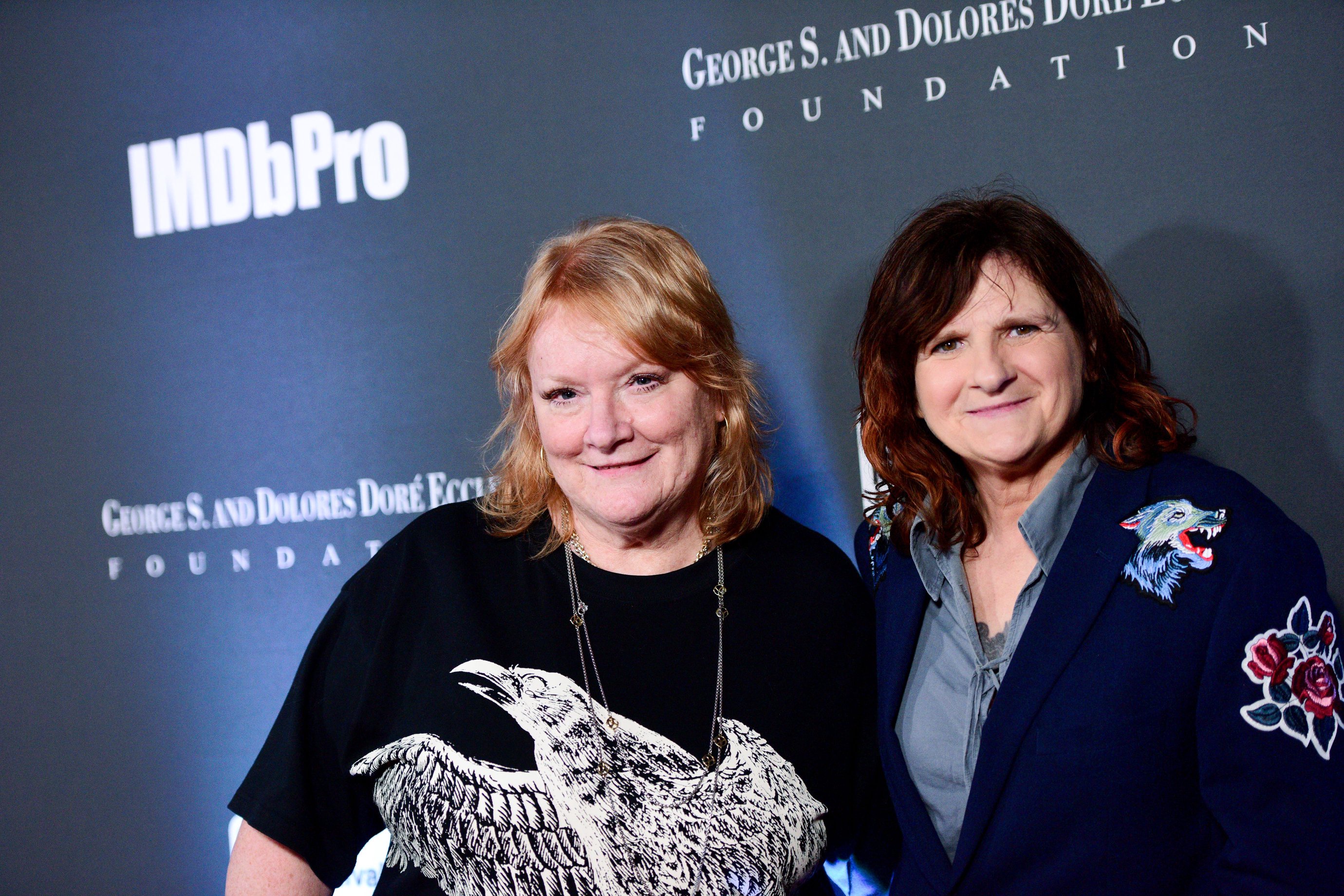 Indigo Girls cancel show after tour bus driver dies in highway crash