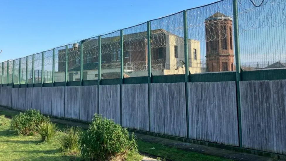 Staff recruitment starts for migrant removal centre