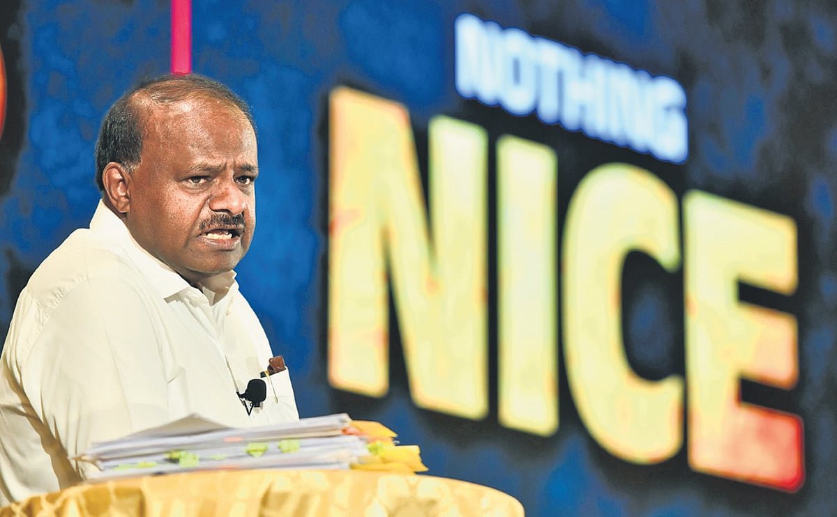 Rs 3 lakh crore scam, act against Ashok Kheny or quit, HD Kumaraswamy tells DK Shivakumar