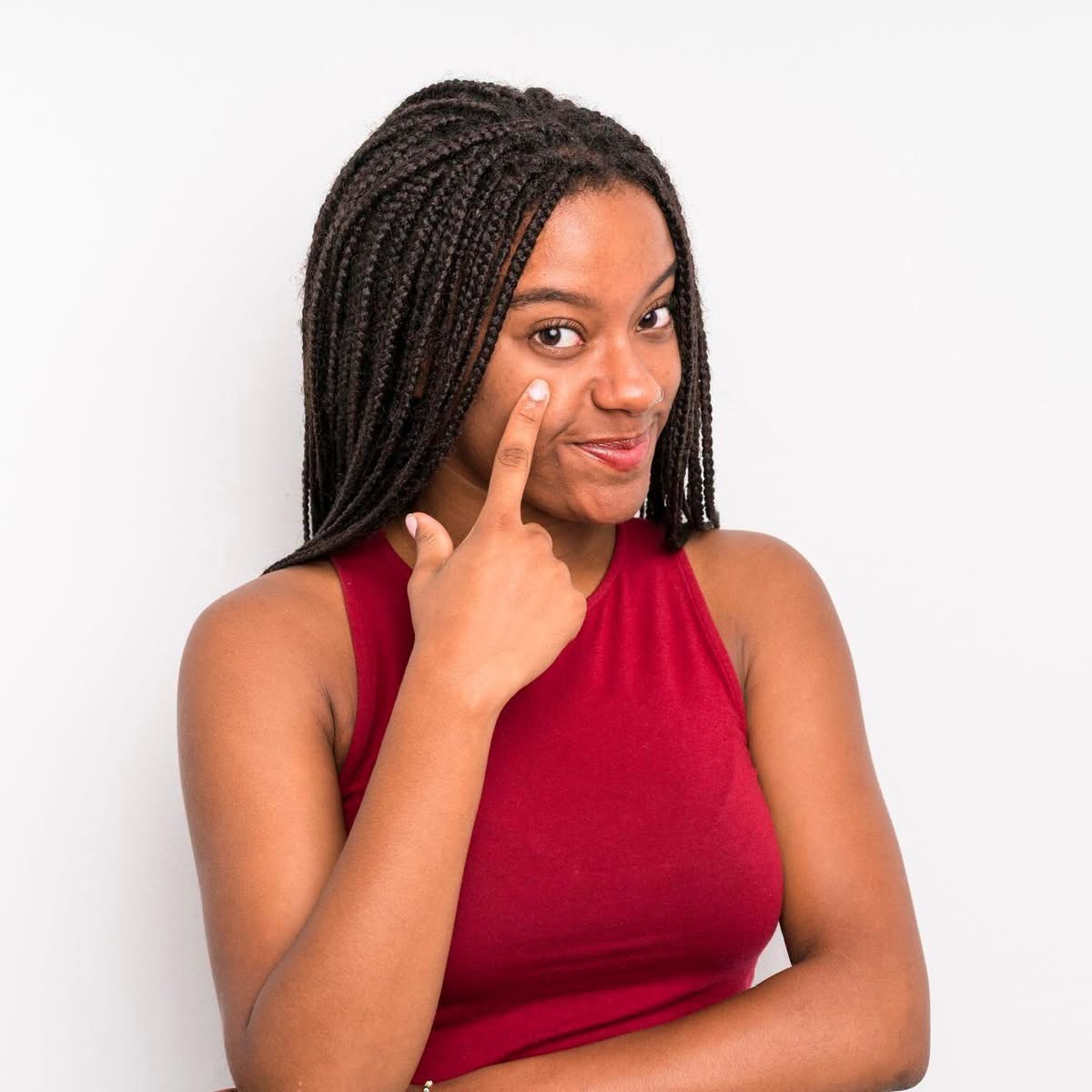 “His Chest Is Broad, But I Have My Doubts” – Lady Seeks Advice About Muscular Man