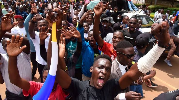 UoN Students Take to the Streets, Demand Return to Class Amid Lecturers’ Strike
