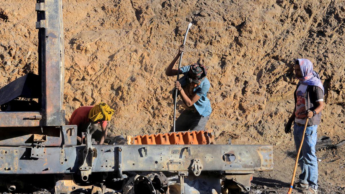 Ethiopian govt forces enter key Tigray town near Eritrea border