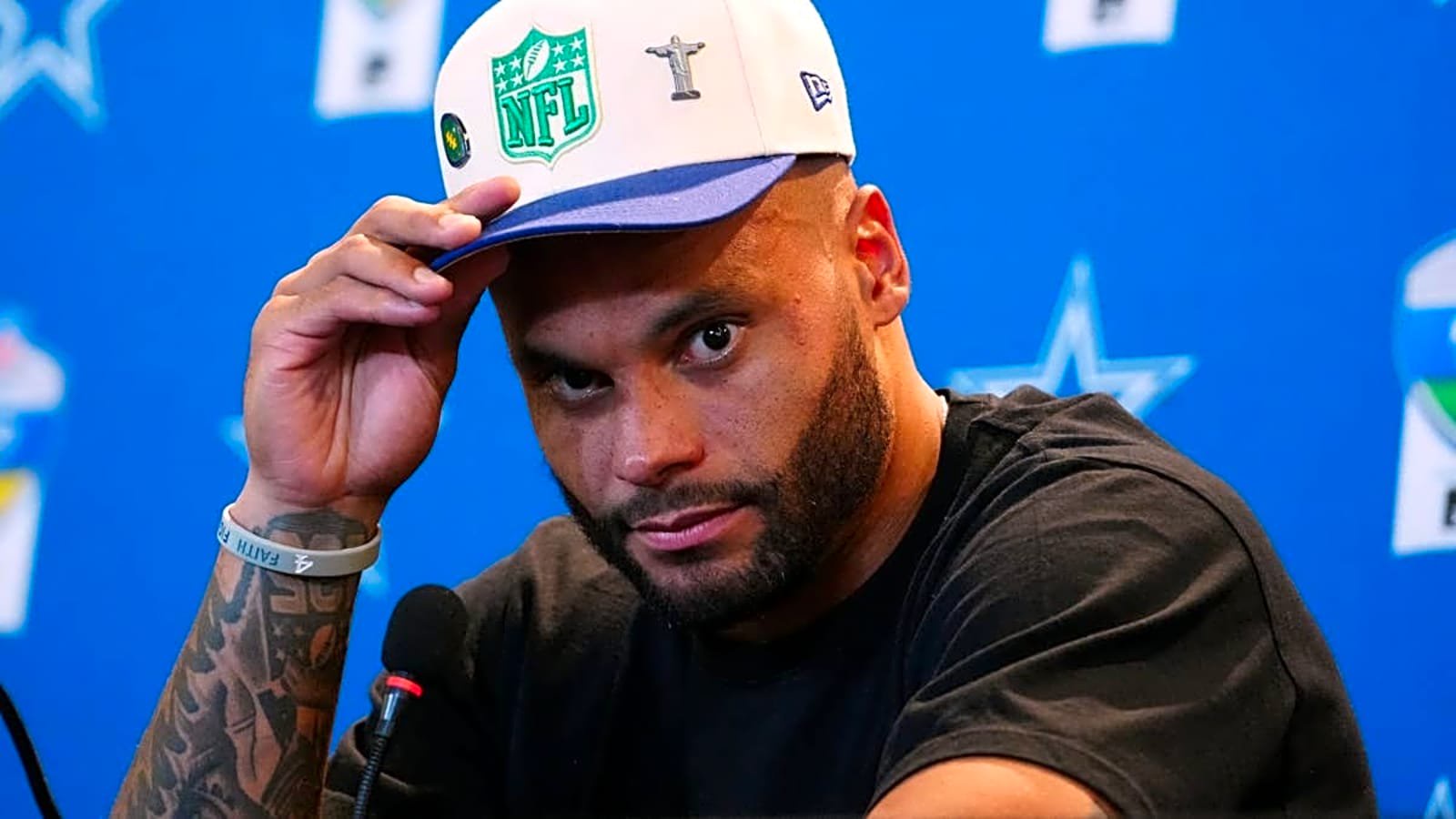 Dak Prescott’s Tunnel Exchange Over One Word Leaves the Cowboys With a Cringe They Earned