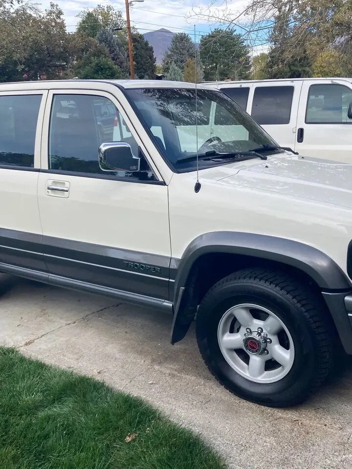 1995 Isuzu Trooper LS For Sale