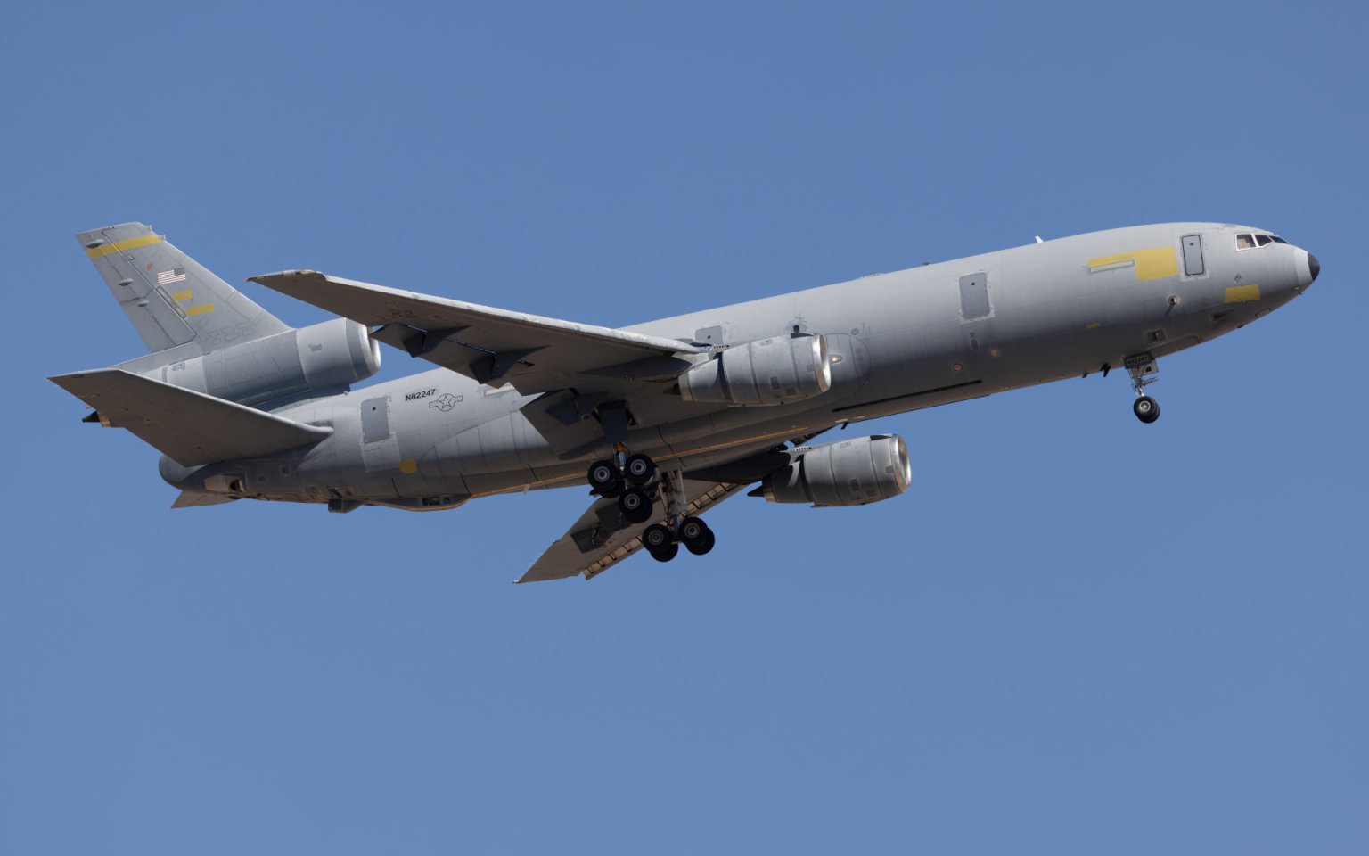 Retired KC-10 Extender Tanker Has Risen From Boneyard To Fly Again