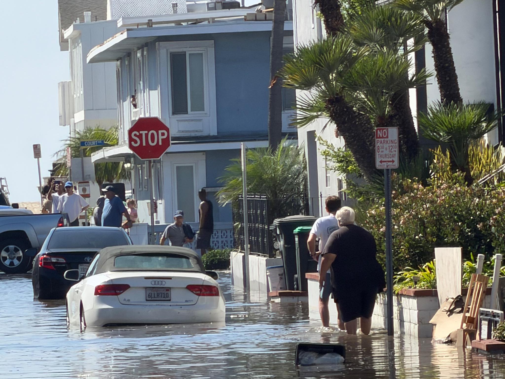 Newport Beach hit with serious flooding as cops issue urgent warning to drivers