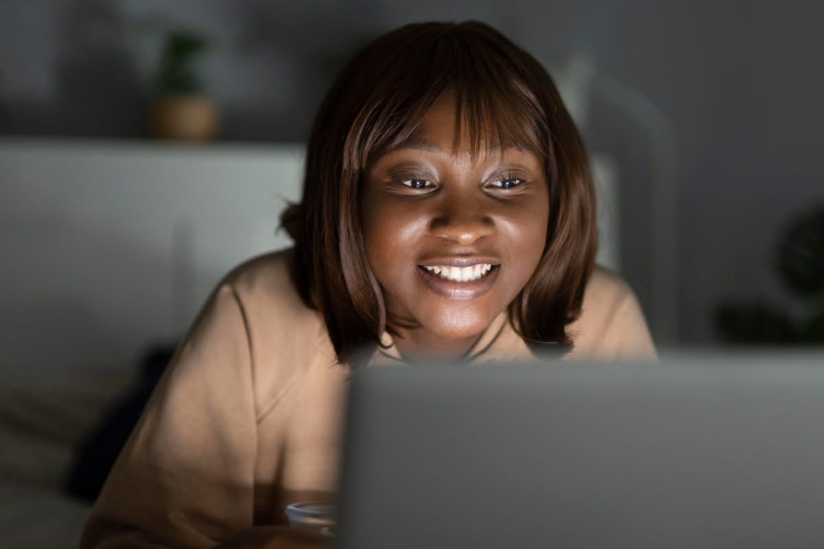 “My Boyfriend Wants Marriage, But We Haven’t Seen Each Other In Three Years” — Lady Seeks Advice