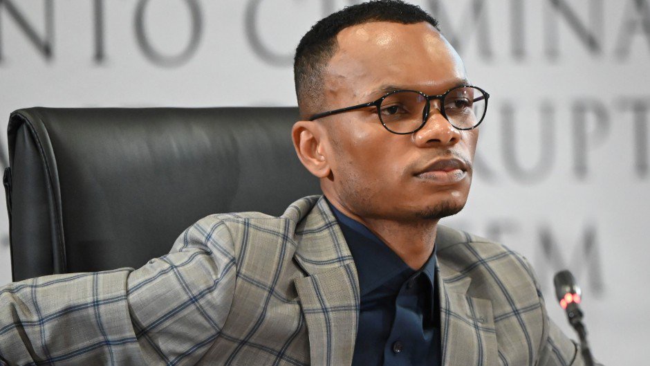 SARS raids Tshwane offices in operation targeting CFO Mnisi