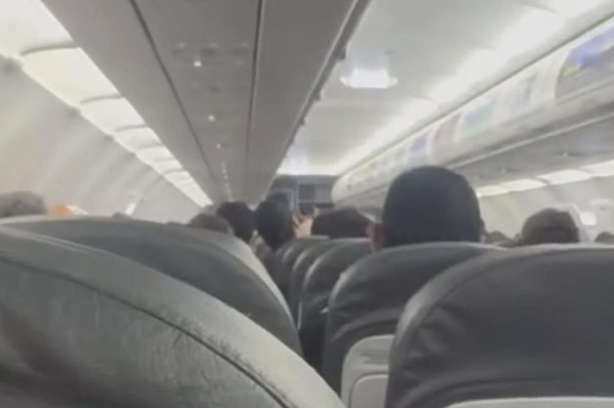 Volaris passenger found dead in seat after four-hour flight as plane lands in Chiapas