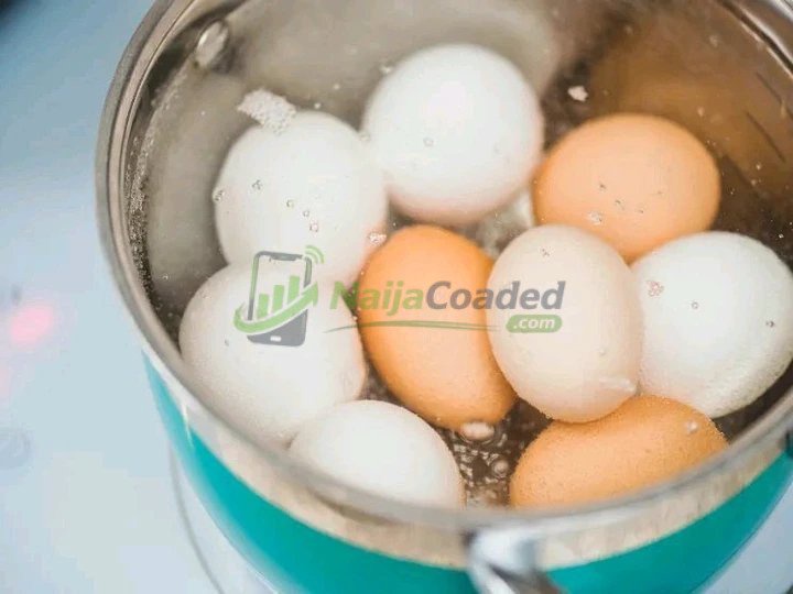Breaking: Don’t Ever Throw Away the Water After Boiling Eggs – The Reason is Ingenious
