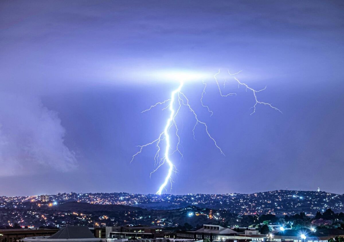 WEATHER: Severe thunderstorms expected to hit SA this SUNDAY