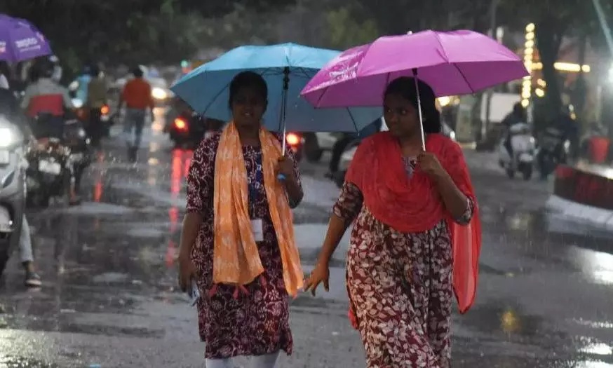 Heavy Rain Pounds Nilgiris, Especially Ooty