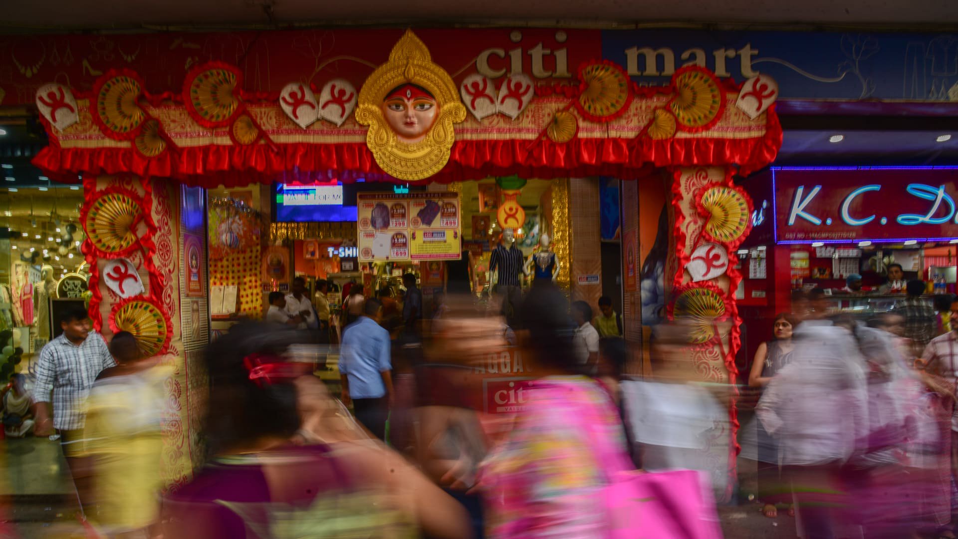 India’s retail inflation jumps to 5.54% in September, above estimates