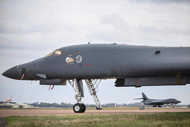 US withdraws all bomber planes from UK airbase