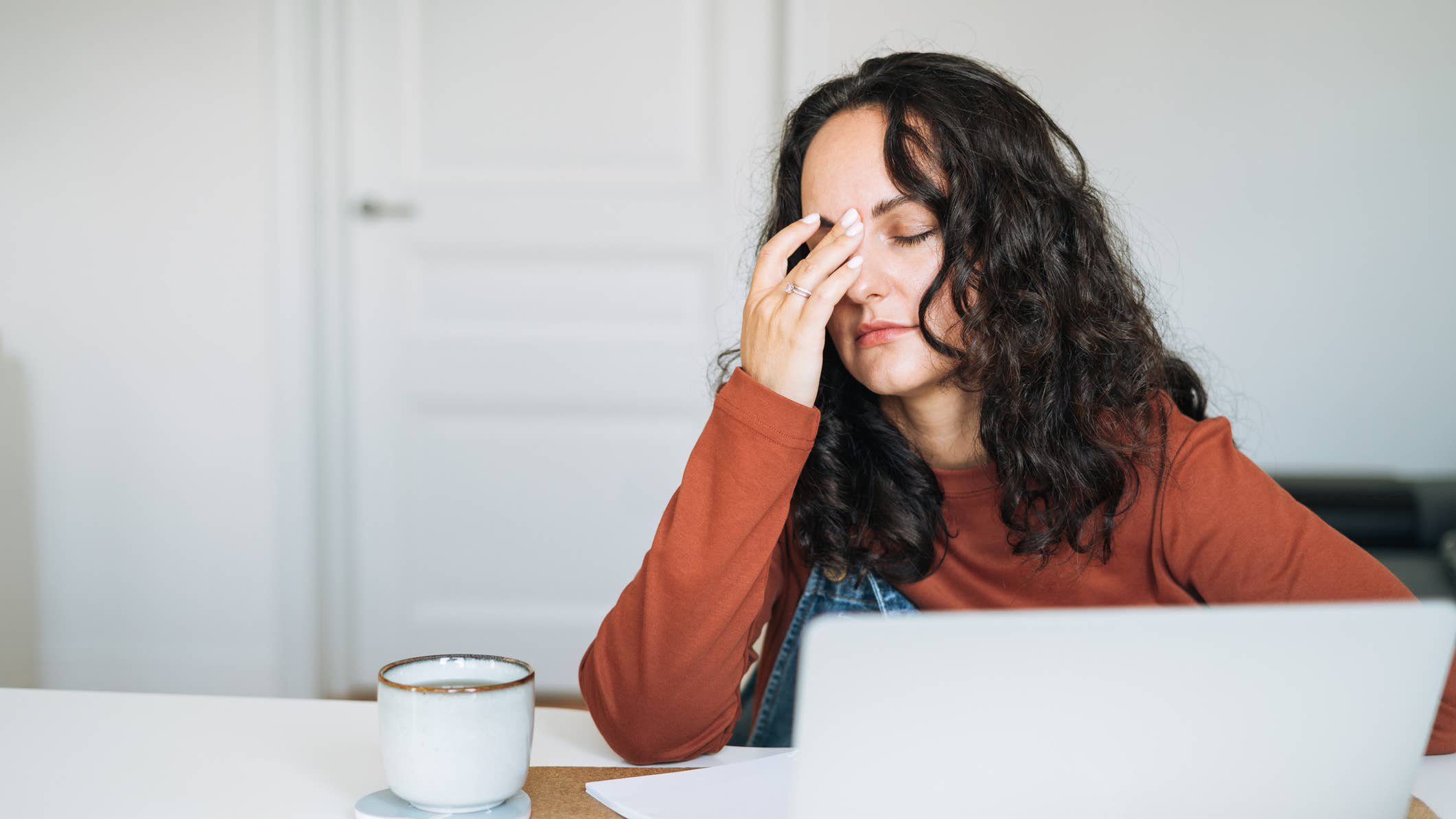 We Asked 3 Diabetes Experts the Biggest Blood Sugar Mistake People Make and They All Said the Same Thing