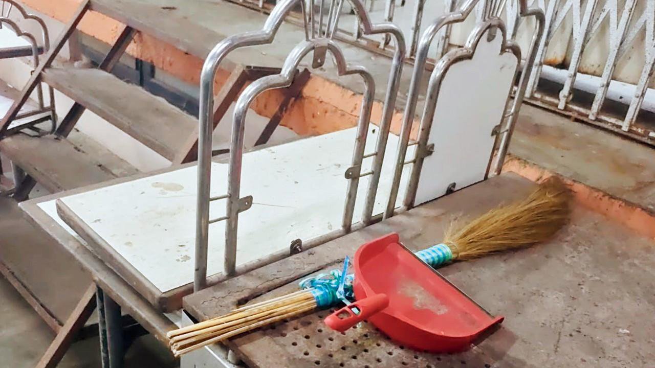 Maharashtra FDA suspends licences of 30 eateries, dark stores over hygiene breaches