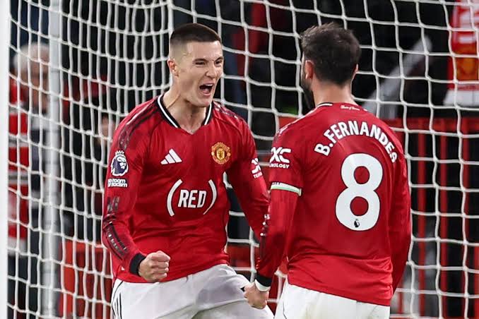 Manchester United considering Benjamin Sesko options after latest injury blow