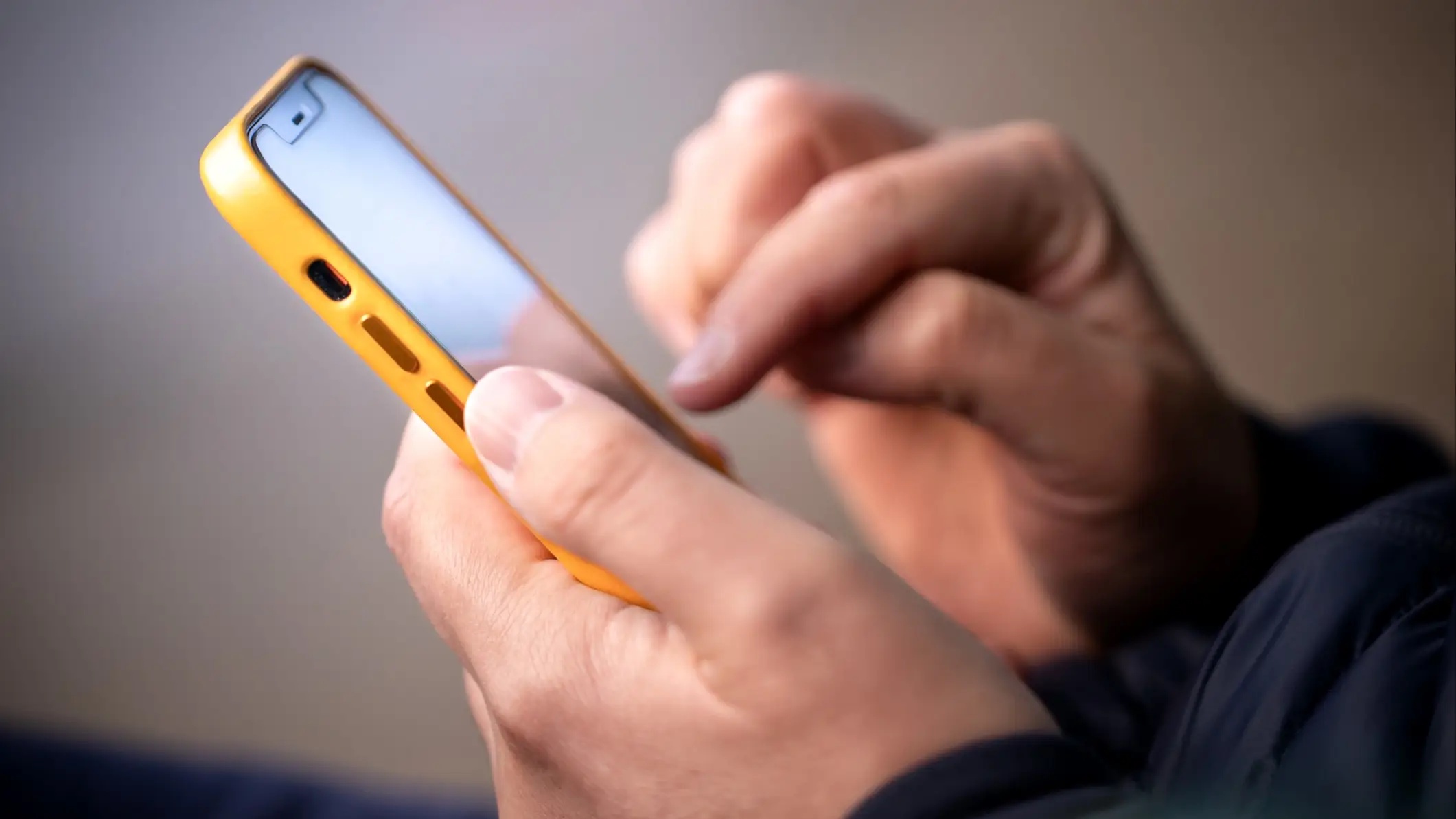 Someone actually went through with ‘add my WhatsApp’ spam call to see what would happen