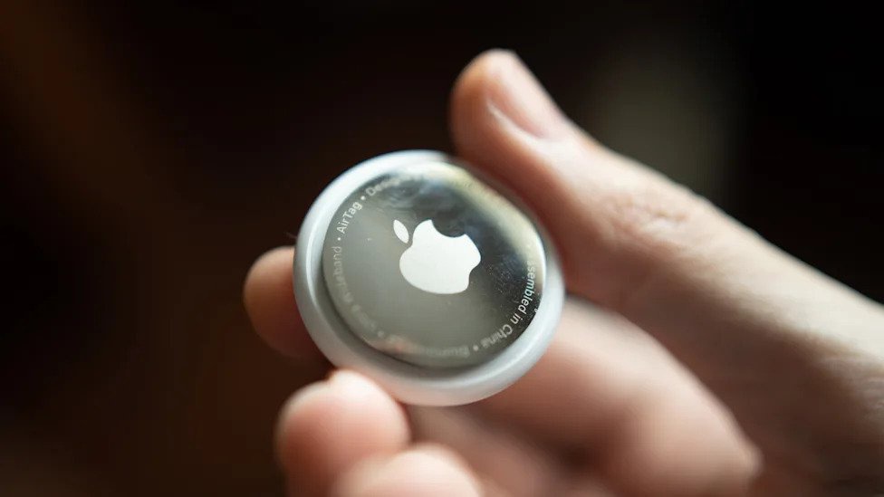 Why Your Apple AirTag Is Beeping And How To Fix It