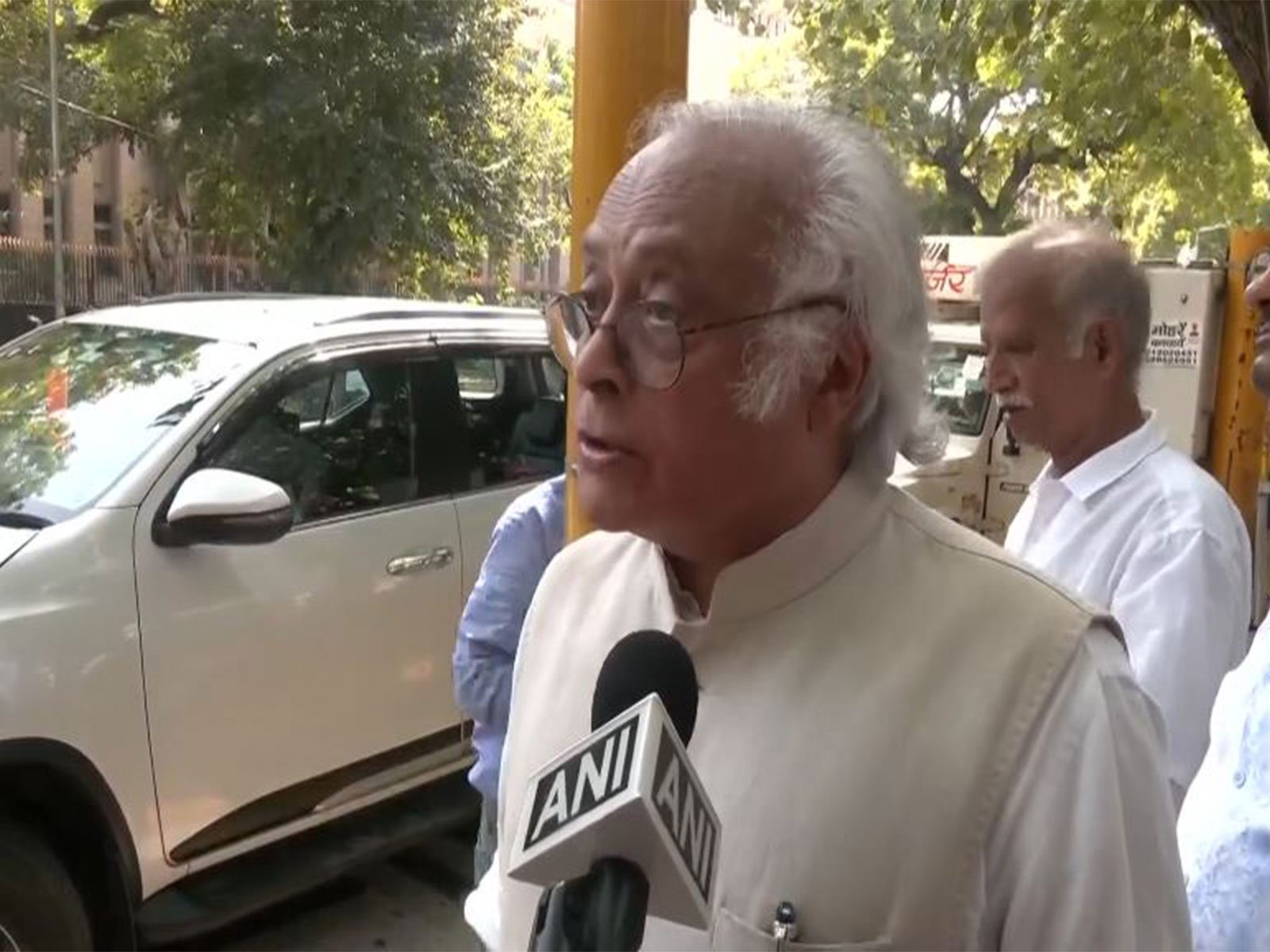 “Gyanesh Kumar cannot stay in office any longer”: Congress’ Jairam Ramesh during INDIA bloc protest