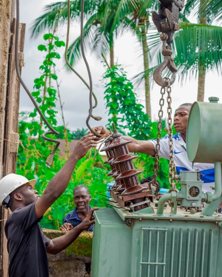 A’Ibom: LG chairman reconnects 6 communities to national grid