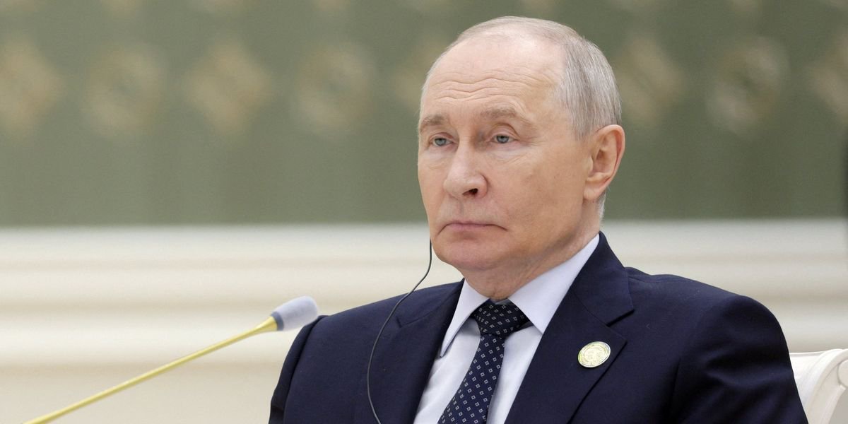 Vladimir Putin left ‘stuck on plane’ as Ukraine launches blitz on Moscow