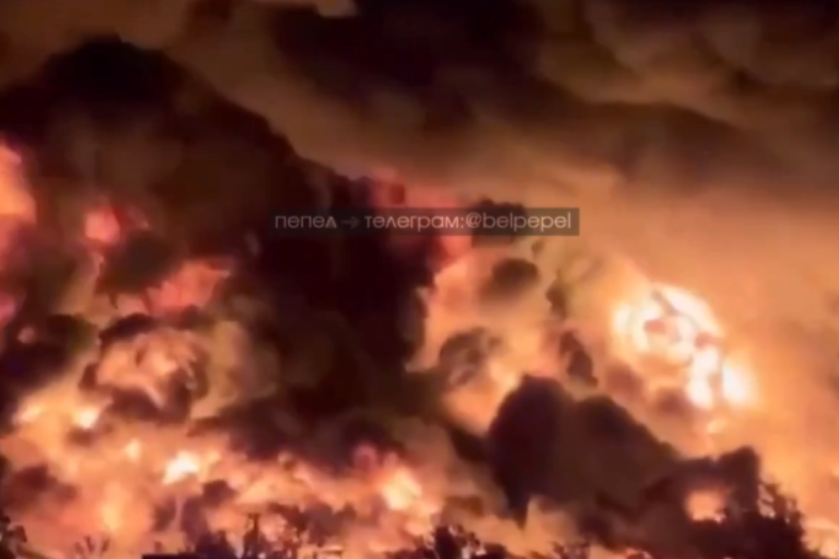 Zelensky defies Donald Trump’s orders with devastating strike on Russian oil depot