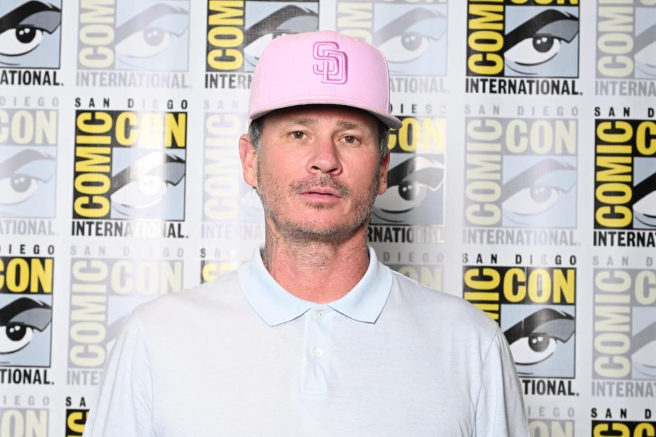 Watch Tom DeLonge Get Teary-Eyed When Padres Playoff Game Crowd Sing Classic Blink-182 Song in Unison