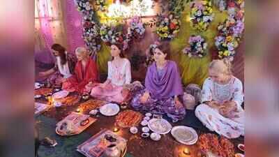 Devotees from Russia, Ukraine perform pind daan in Gaya, unite in prayer for peace