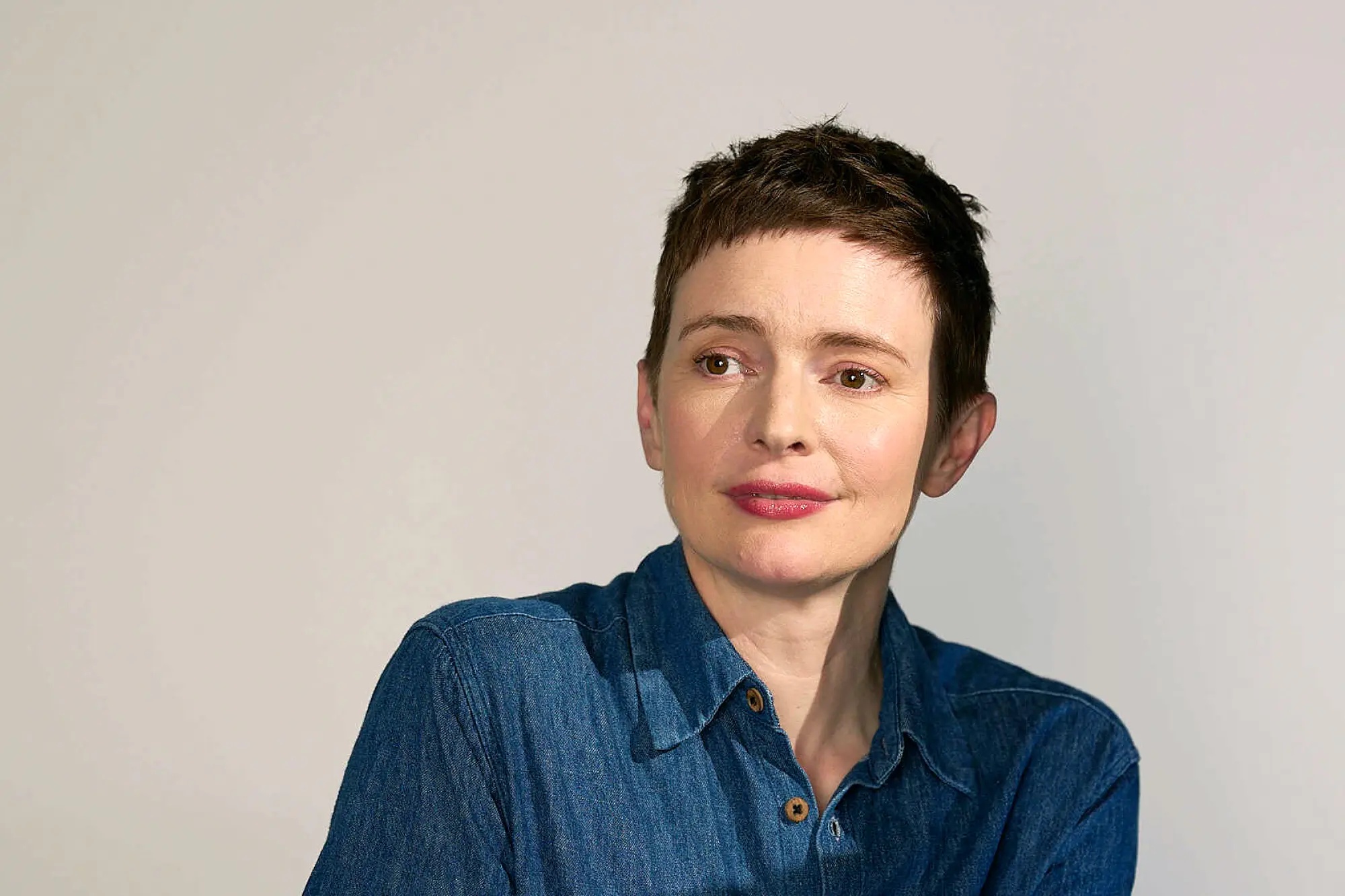 Emily St. John Mandel returns to dystopia with ‘Exit Party” — next up, an Emma Stone-attached TV adaptation